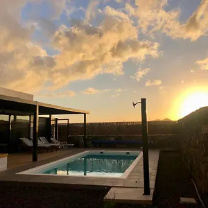 Villa Casa Lajas, Lajares